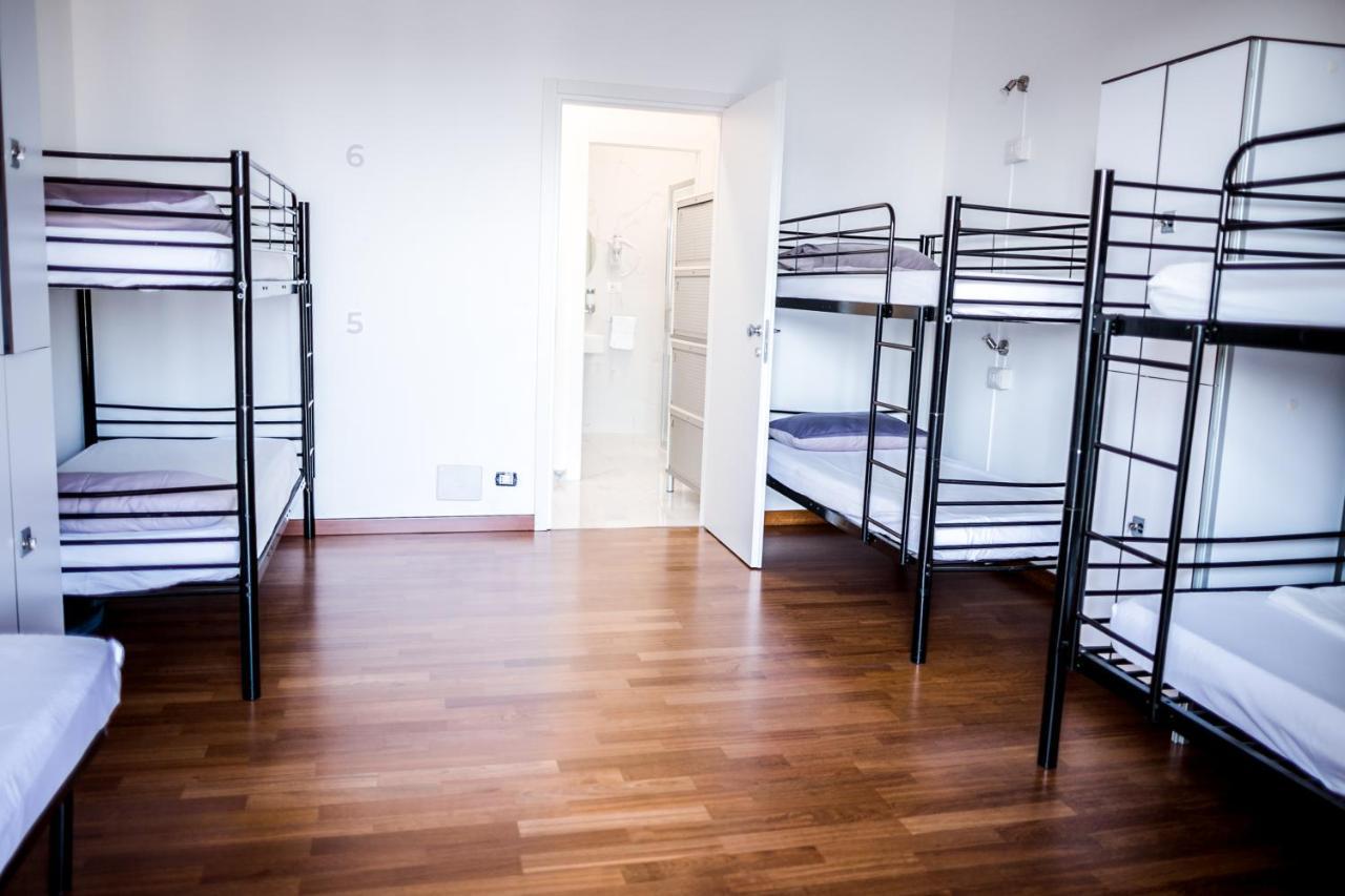 B&B Best Hostel Milano Luaran gambar